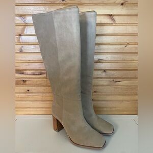 **Like new** Sam Edelman Olly Knee High Boots, Size 10, Suede, Color Sesame